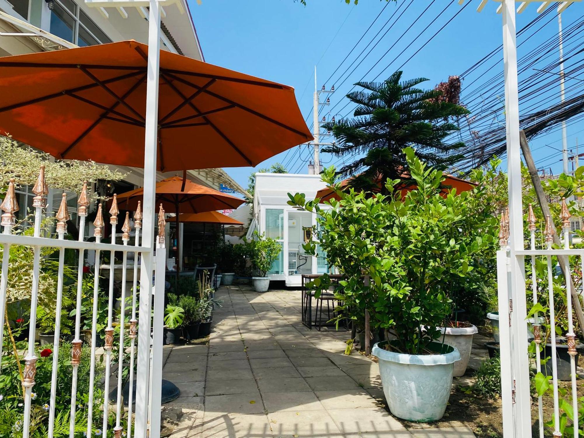 Forget Me Not Boutique Bed & Breakfast HHQ Exteriör bild